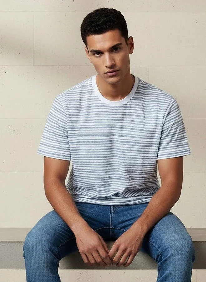 سبلاش فيڤ Men Regular Fit Crew Neck Short Sleeves Striped T-shirt